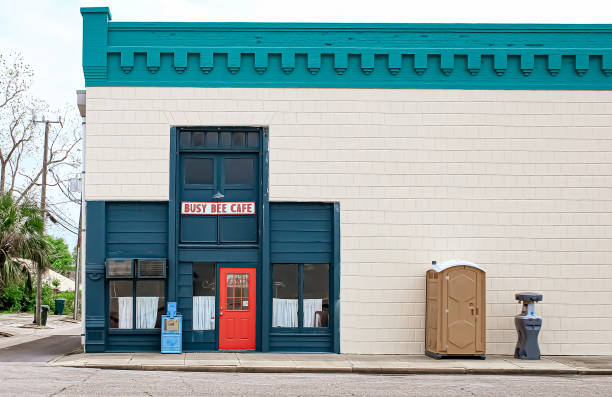 Best Portable toilet rental cost  in Walnut, IL